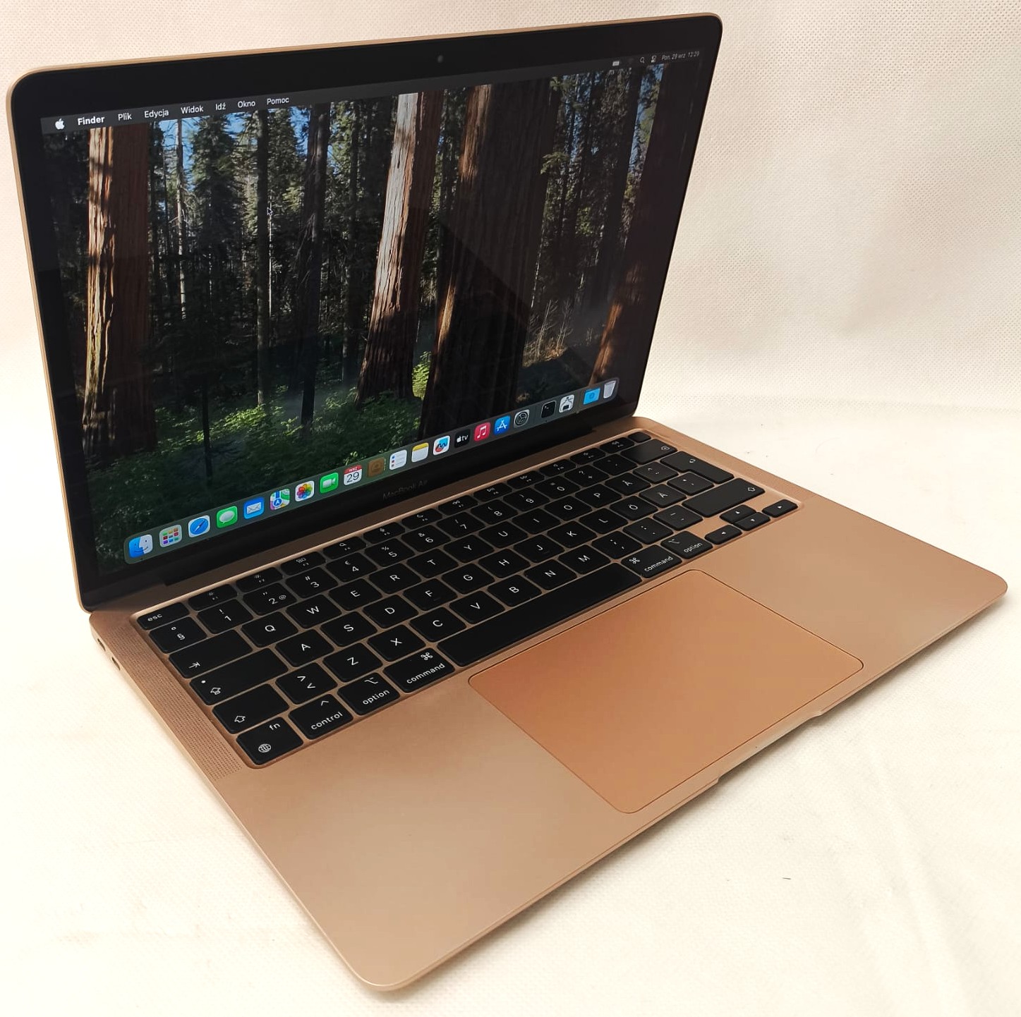 Laptop APPLE MacBook AIR 2020r. M1 8Core 16GB 512GB 13,3" Rose Gold - obrazek 6