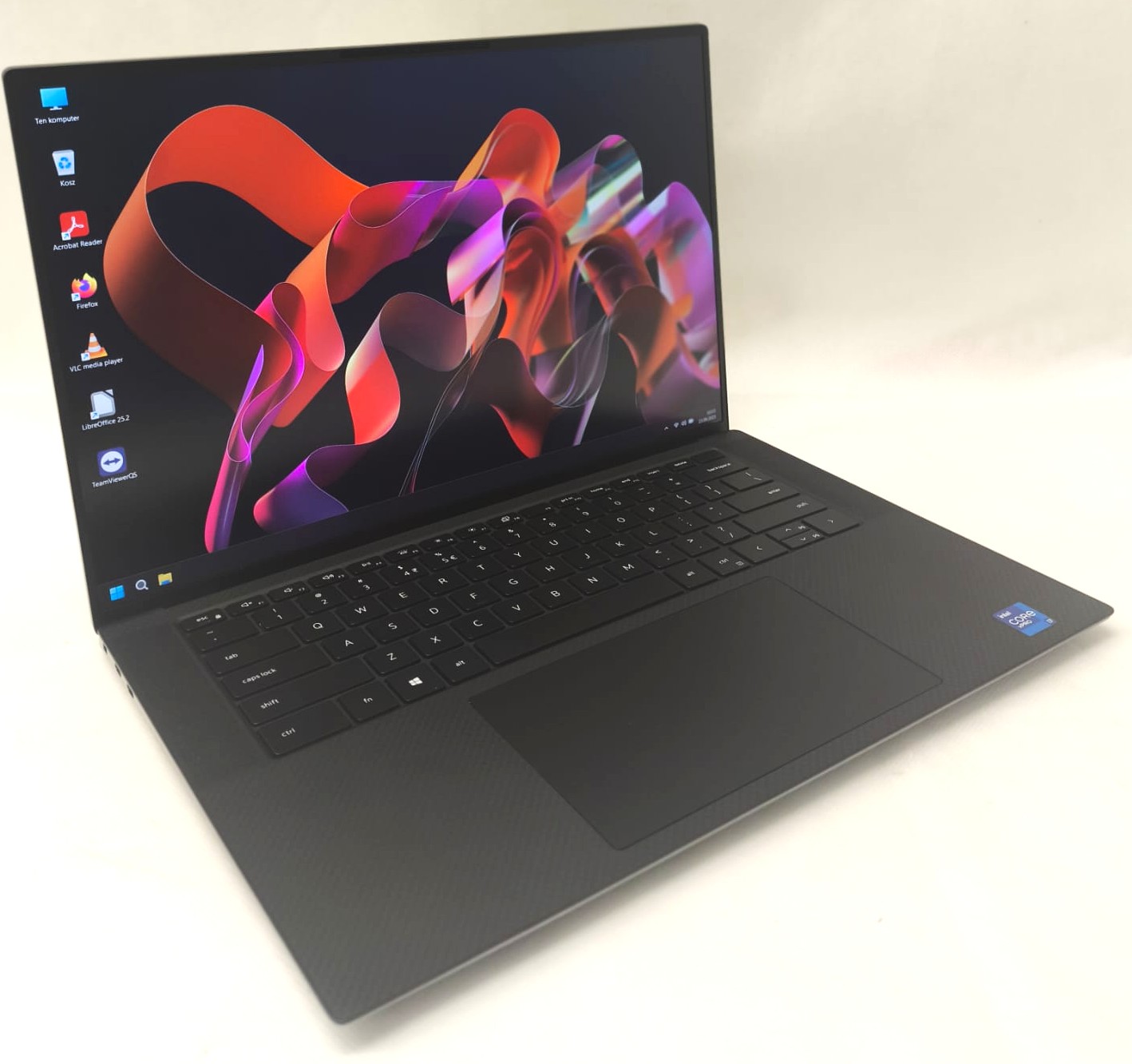 Laptop DELL Precision 5560 Core i7-11850H 32GB 512GB SSD 15,6" FHD+ QUADRO T1200 4GB Windows 11 - obrazek 6