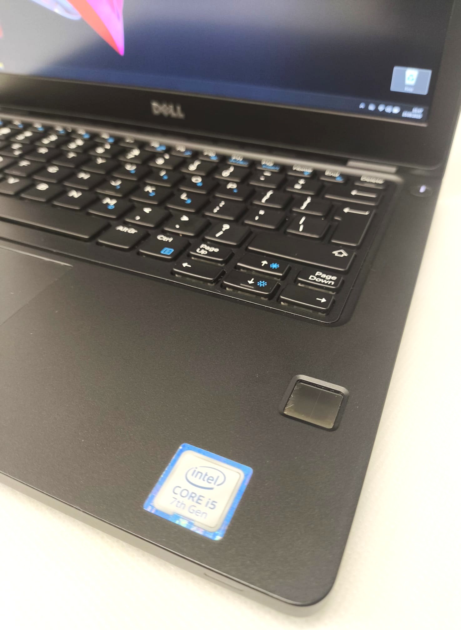 Laptop DELL Latitude 5280 Core i5-7300u 16GB 128GB SSD 12,5" FHD 4G/LTE podśw. klaw. Windows 11 - obrazek 8