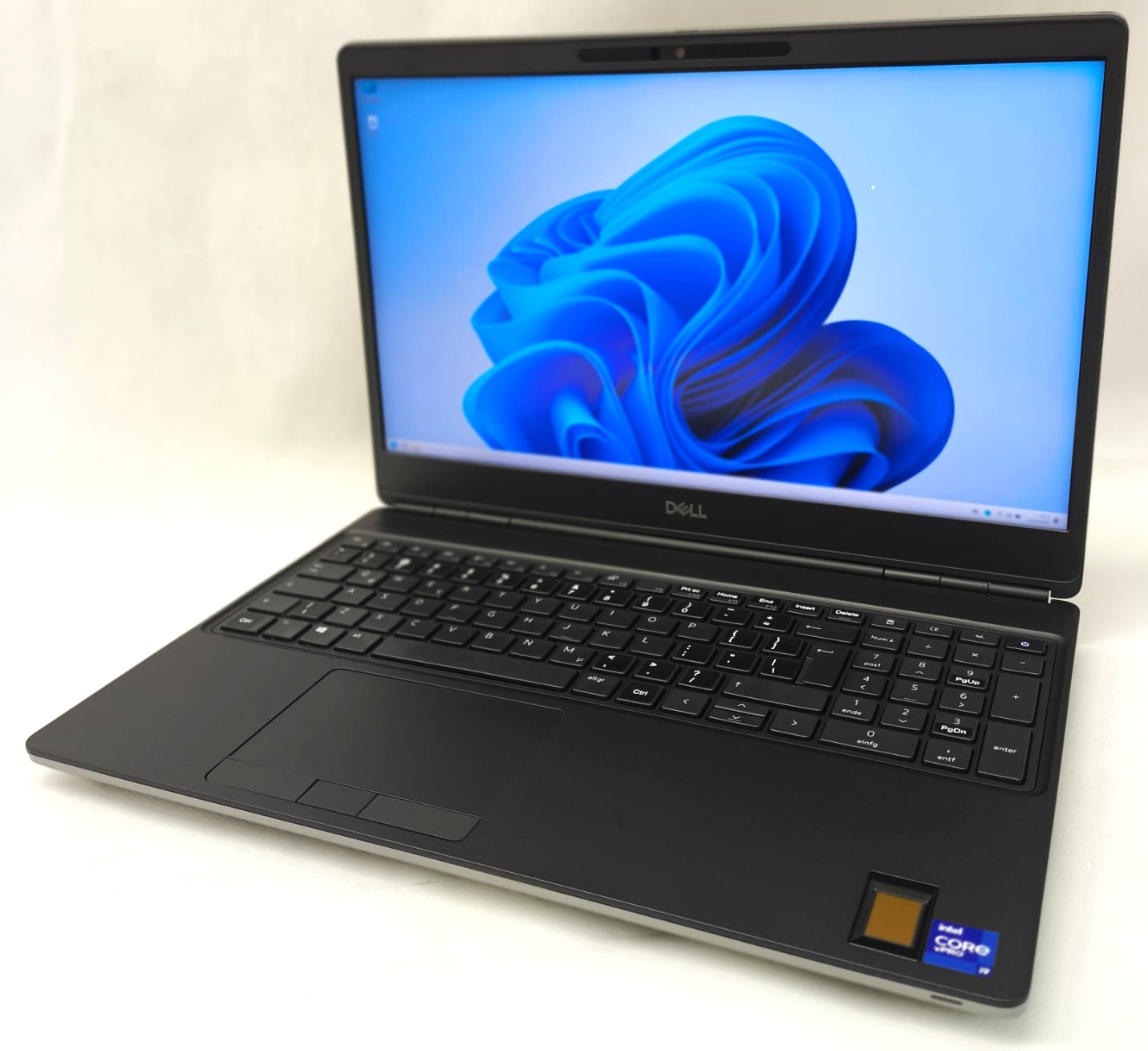 Laptop DELL Precision 7560 Core i9-11950H 32GB 512GB 15,6" FHD RTX A3000 6GB Windows 11 - obrazek 8