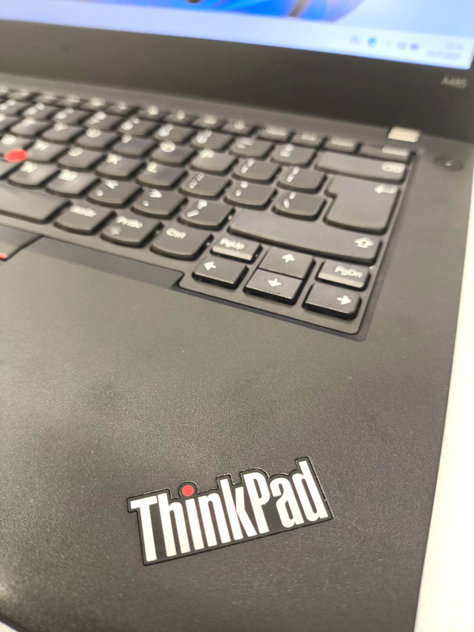 Lenovo ThinkPad A485 AMD Ryzen PRO 5 2500u 16GB 256GB 14" FHD Windows 11 - obrazek 8