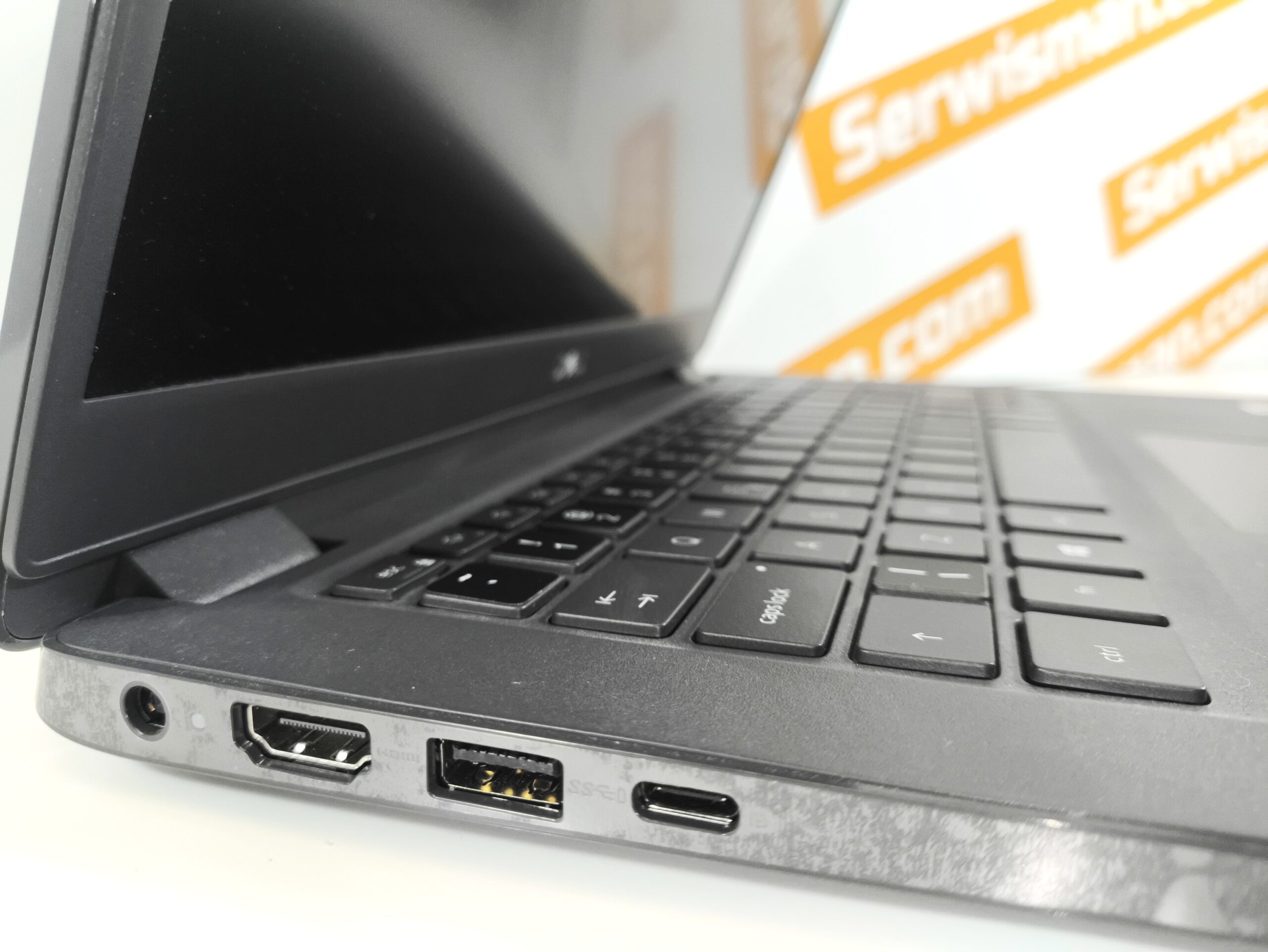 Laptop DELL Latitude 3410 Core i5 10310U 16GB 256GB 14" FHD Windows 11 - obrazek 2