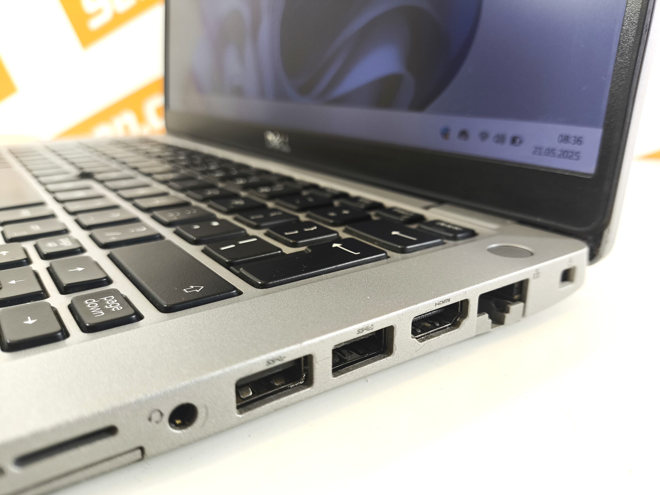 Laptop DELL Latitude 5410 Core i5-10310u 16GB 256GB SSD 14" FHD Windows 11 - obrazek 5