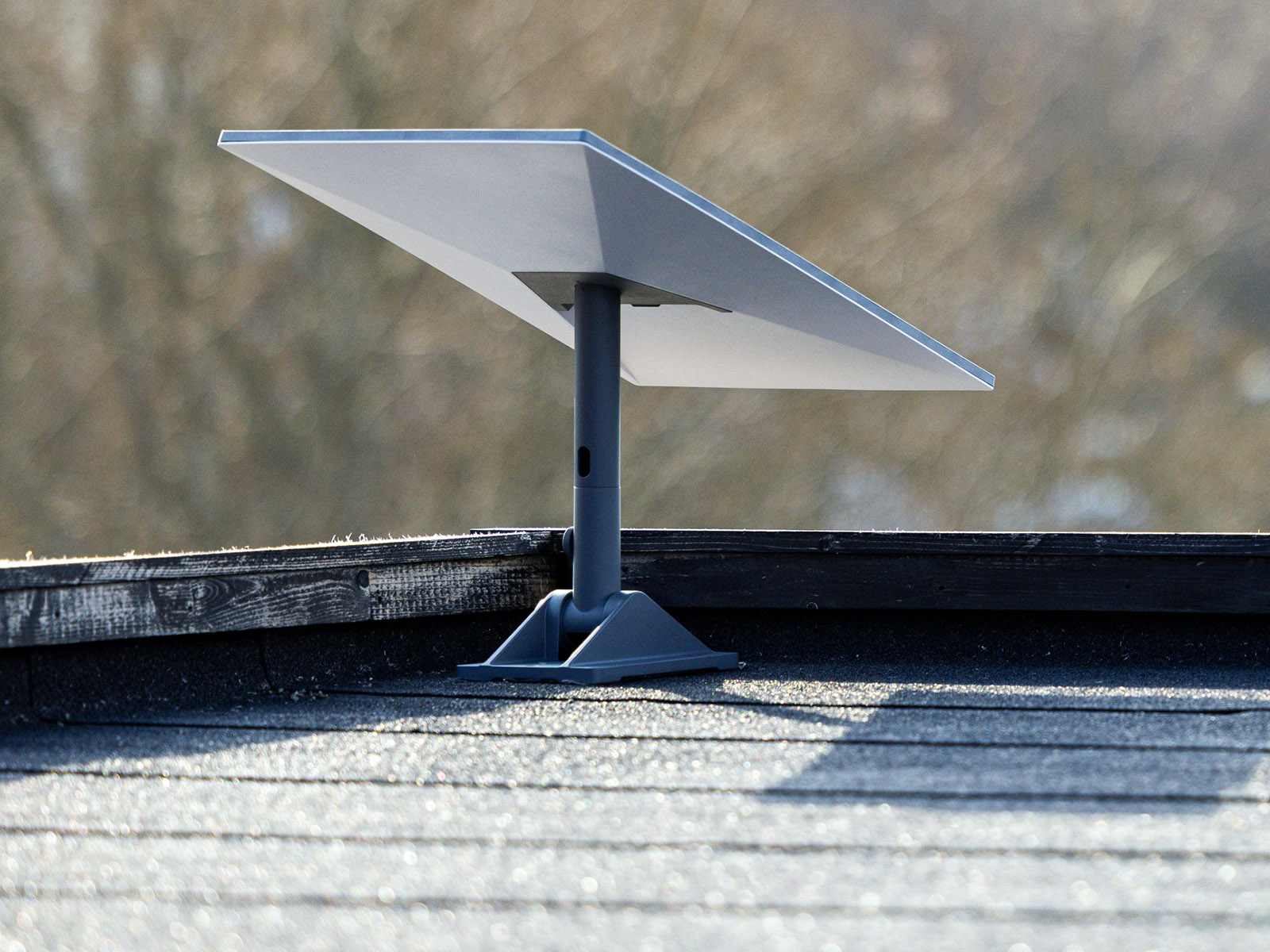 🚀 Montaż anteny Starlink – szybki Internet satelitarny nawet poza miastem!